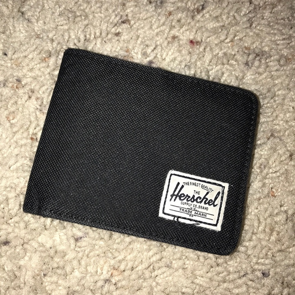 Herschel Wallet